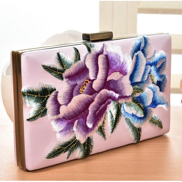 Evening bag retro hand-embroidered silk embroidered clutch bag banquet evening bags new Japanese and Korean