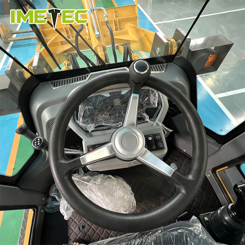 Wheel Loader 3 Ton 4WD Front End Loader With Hydraulic System For Construction Mining Port Material Handling CE Certified