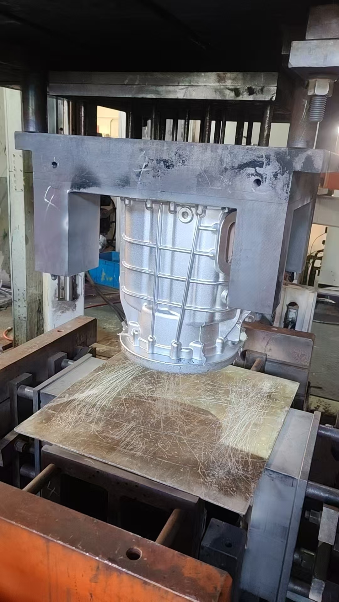High Precision Lightweight Aluminum Alloy Shell Casting for Industrial Enclosure Parts with Corrosion Resistance