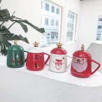 O café da manhã ordenha a capacidade cerâmica dos copos de café 460ml para o presente do Natal