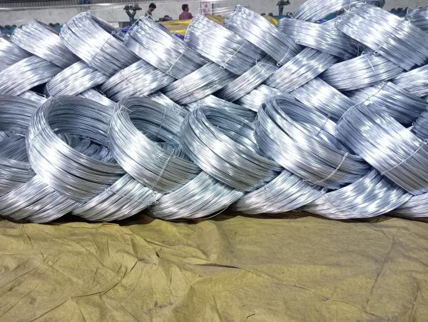 Prime Hot Dipped Galvanized 2.5mm Steel Wire with Tolerance ±1% and Hot Galvanized