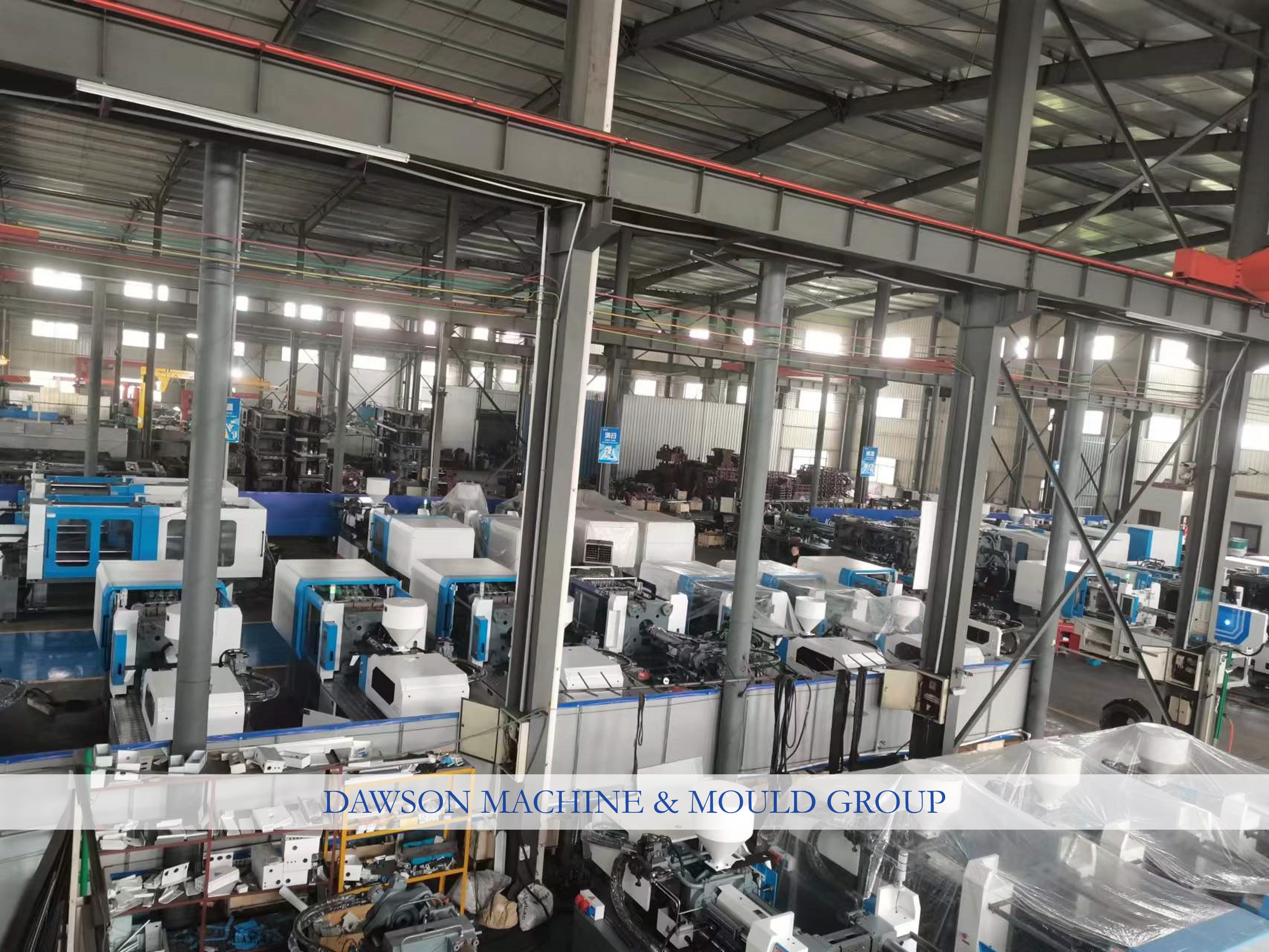 High Productivity PET Preform Injection Molding Machine with 720mm Distance Between Tie Bars and Hydraulic System