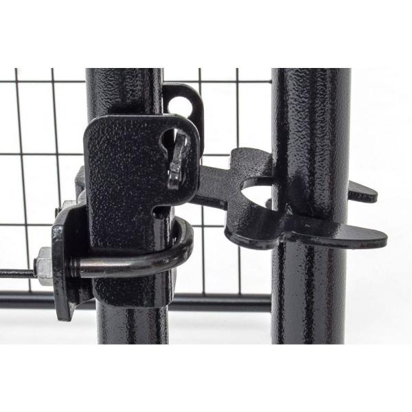 Сталь черноты конуры собаки съемного подноса сверхмощная на открытом воздухе