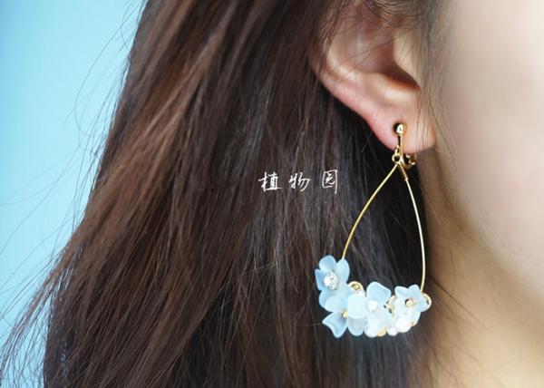 Ballet Lady Germany Resin Flowers Rhinestone Pearl Silver NCovered with 14K Gold Stud Earring