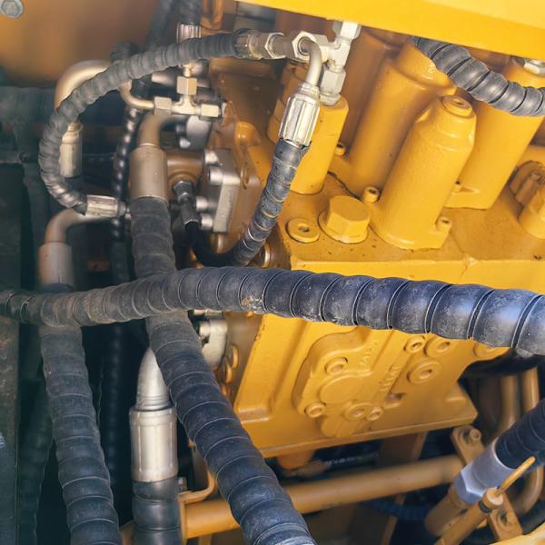 Middle Size SY205 Used SANY Excavators 118kw Rated Power Mitsubishi 4M50 Engine