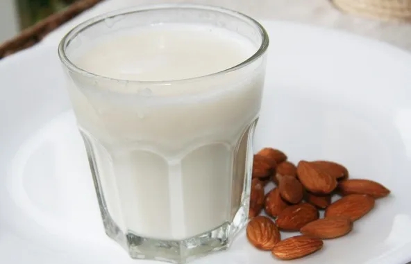 Напиток завода молока кальция Unsweetened молока овса молока миндалины ванильный высокий