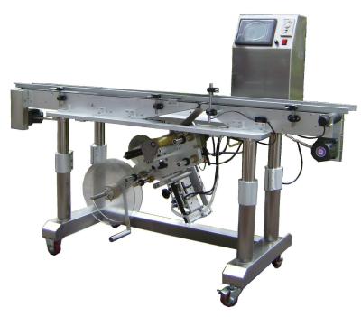 máquina totalmente automático lisa YM210X do aplicador da máquina de etiquetas da caixa 800W de 10mm-147mm