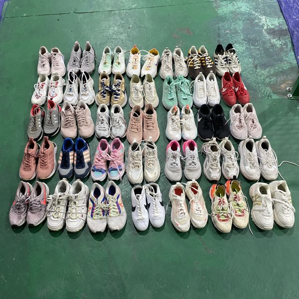 Running Casual Used Brand Shoes Second Hand Women International Sports Shoes