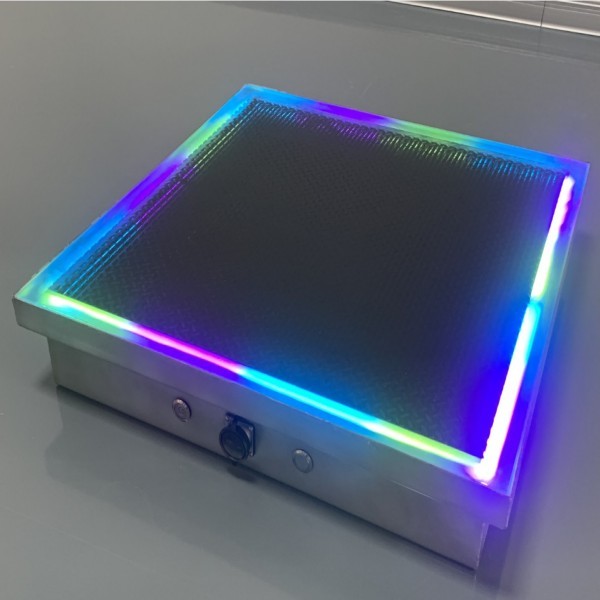 41.6W Photovoltaic Floor Tiles Anti Slip IP67 Solar Walkway Pavement RGB Lighting