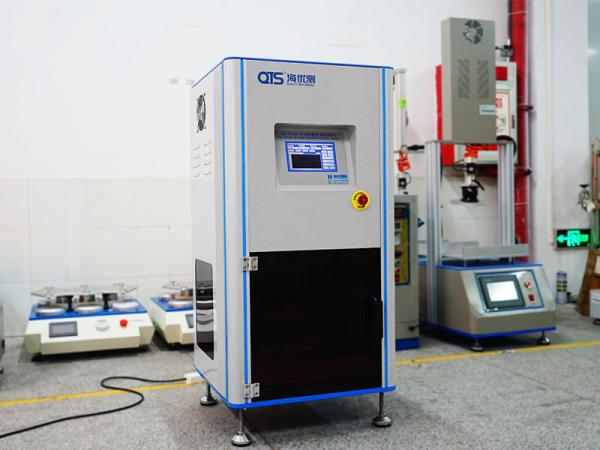 La espuma del control informático comprimió la máquina de prueba de la dureza de la muesca