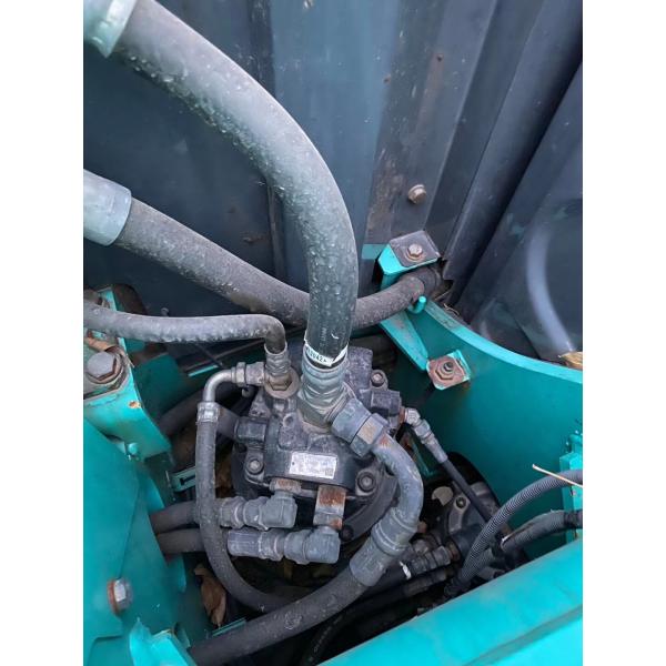 Excavatrice KOBELCO SK75 d'occasion avec soupape hydraulique d'origine et peu d'heures de travail