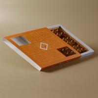 Melhore a sua embalagem de lanches com a nossa caixa de chocolate prismático de papel personalizável