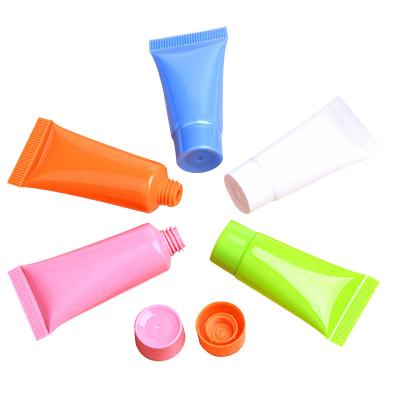 O OEM PP entrega o tubo cosmético de empacotamento de creme 5ml 10ml do aperto