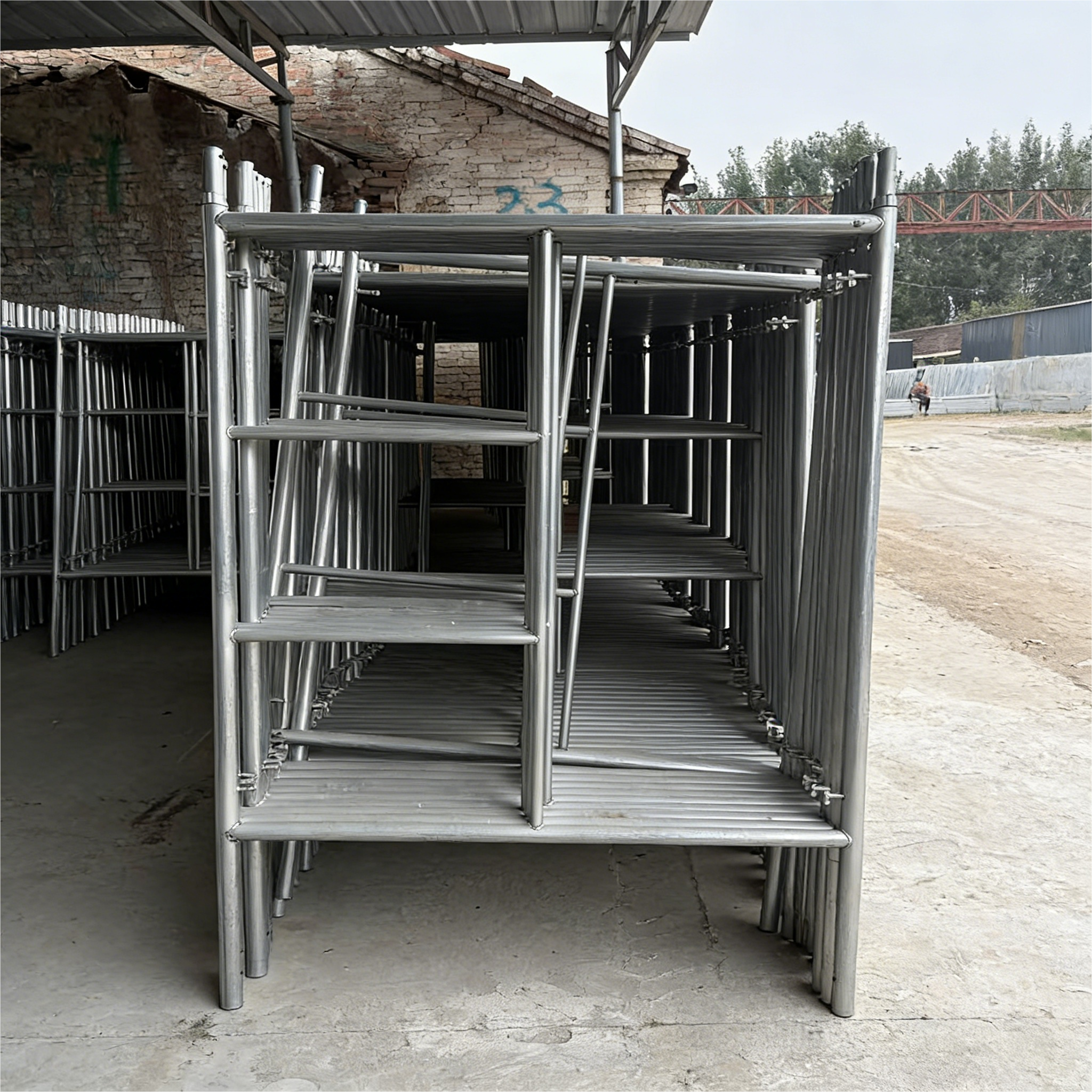 Rigid Frame Scaffolding System Q235 Mobile Scaffolding Systems Stable With Casters