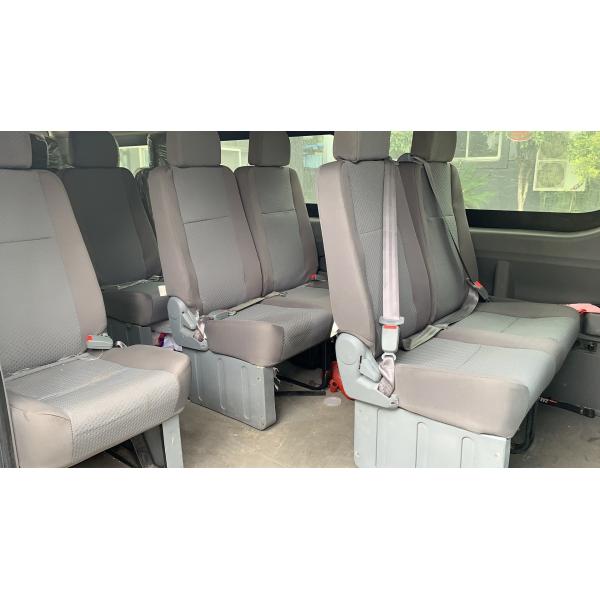 L'autobus de Hiace de 2+1 dispositions pose la résistance à l'usure élevée de