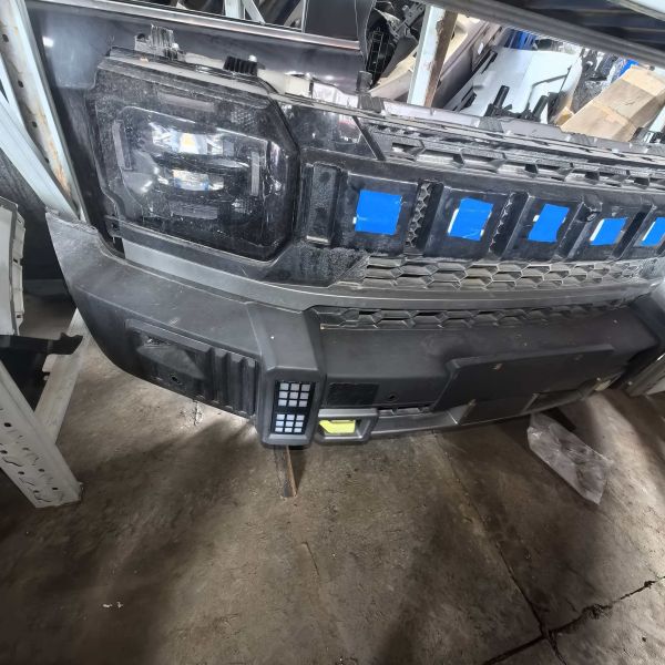 Used 2023-2025 Chery Jetour Traveler T2 Front Bumper Mesh Grille ABS Plastic Carbon Fiber Look Matte Black Glossy Black