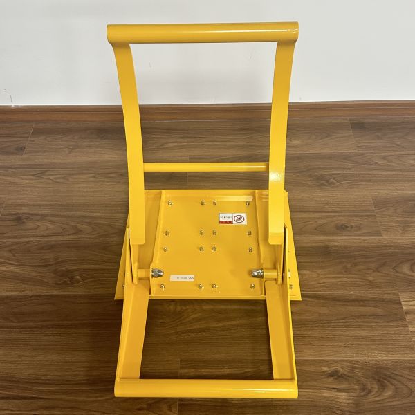 Portable Vehicle Barricades HiTOMARUKUN 13.4kg Durable Lightweight Easy Setup for Traffic Control Security