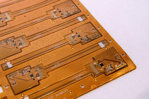 Cartes de circuits imprimés FPCB personnalisées professionnelles, cartes de circuits flexibles FPC et câbles plats flexibles FPC. Fournisseur de haute qualité