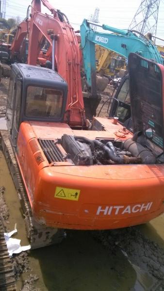 HITACHI EX200-5 USED EXCAVATOR FOR SALE ORIGINAL JAPAN AT BEST PRICE