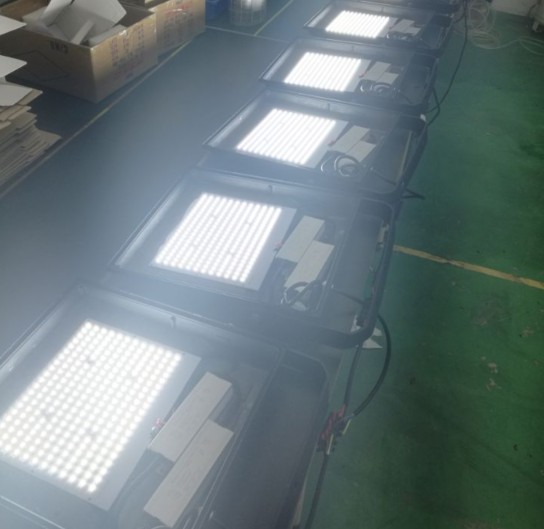 Warm White 100w Industrial Led Flood Lights 120lm / Watt , High Power Led Floodlight