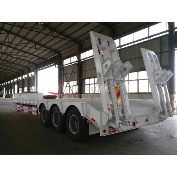 Mechanical 4mm Checkered 70T Q345B Lowboy Semi Trailer