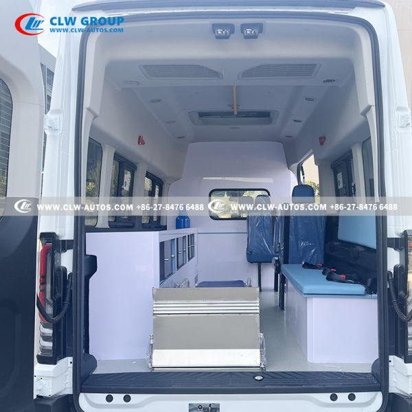 Ford V363 (T8) Intensive Care Ambulance