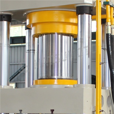 3150KN Four Column Industrial Hydraulic Press Machine Three Beam High Pressure
