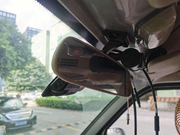 12-36V Caméra ADAS 1CH 1080P 4G GPS Dashcam MDVR équipée d'un interphone vocal