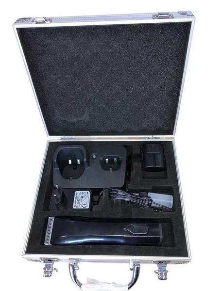 Baoda cordless pet grooming clipper 30W for dog hair clipping