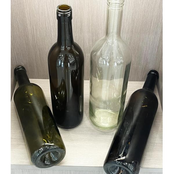 Industrial Beverage 750ml Clear Round Bordeaux Red Fruit Wine Bottles with Cork Caps