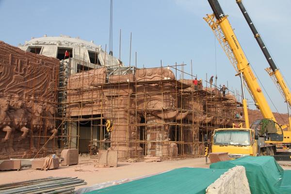 Large huge red sandstone sculpture project,China stone carving Sculpture supplier