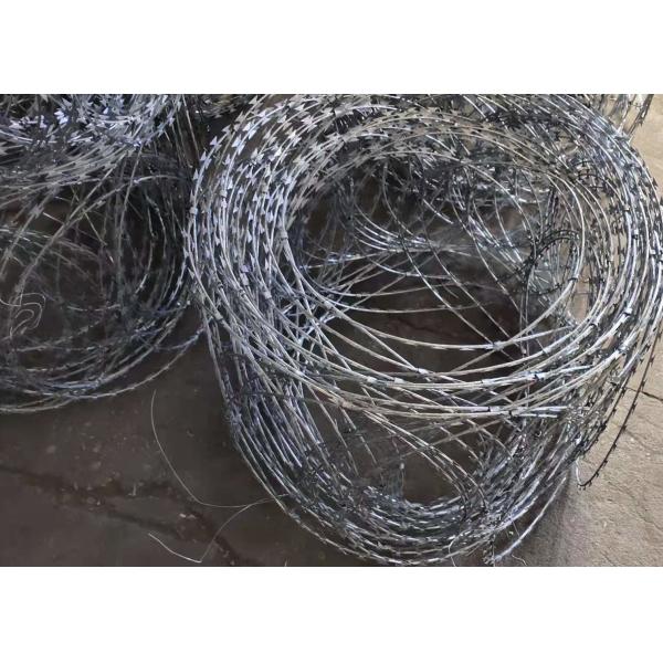 BTO-22 Hot Dipped Galvanized Steel Concertina Razor Wire with Welded Mesh for Security Fencing and Easy Installation