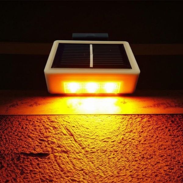 New Style Solar Powered Aluminum Road Stud for Enhanced Pavement Marking