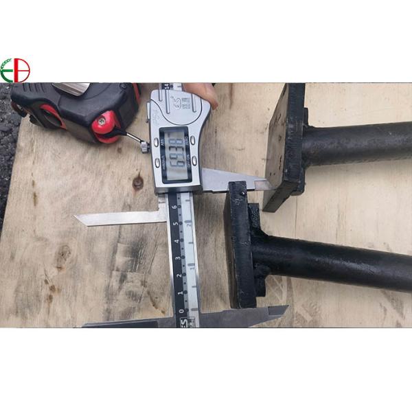 Соединитель окиси черноты квадратной головки скрепляет болтами высокопрочную гайку