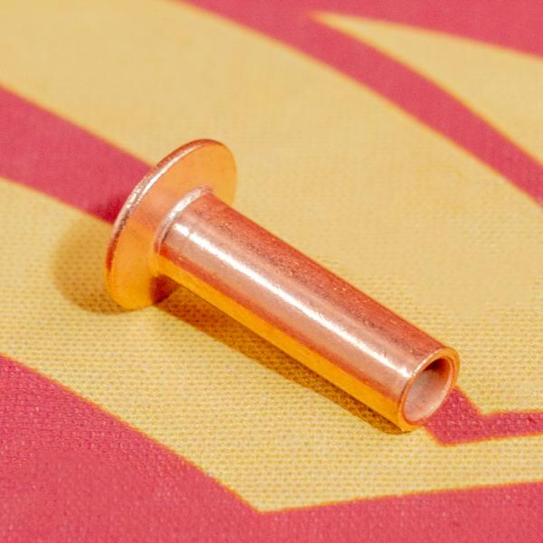 KM0502081 CARRUCHI Pièces pour camions 6 * 22 rivets en fer