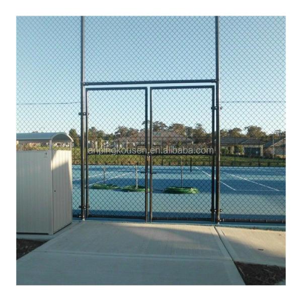 Green Color Stadium Chain Link Fence Cyclon Wire Mesh Playground Fence Made of Steel