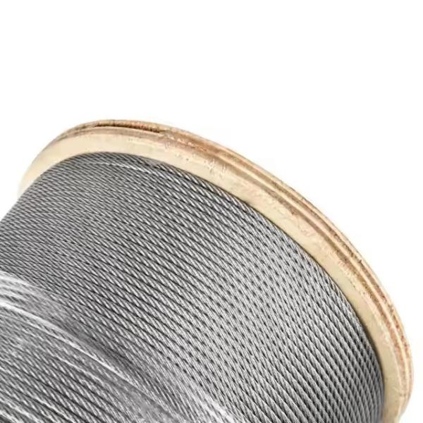 Non-Alloy Wire Rope Cranes For Port Lifting Elevator 6x25fi 6mm-50mm Carbon Steel Construction