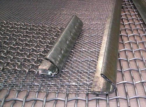 High Tensile 65mn Woven Steel Mesh Panels , Vibrating Screen Mesh For Crusher
