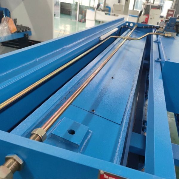 CNC Hydraulic Swing Shearing Machine 4mm Steel High Precision