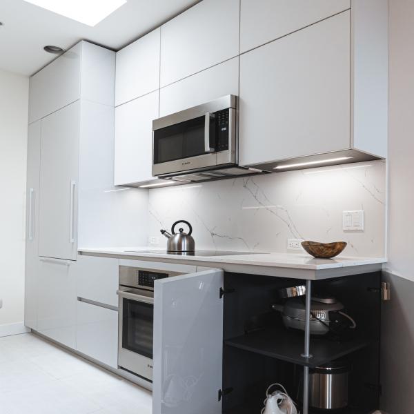 Modern Acrylic Kitchen Cabinet MDF board Moisture Proof Units Set
