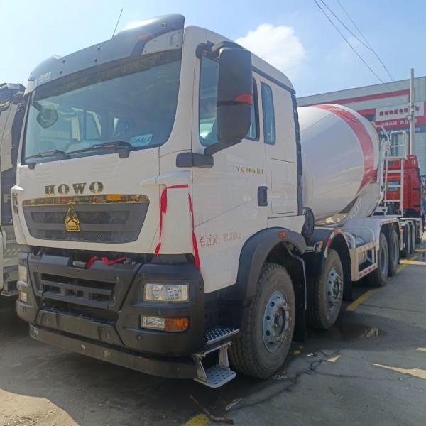 Industrial Mixer Truck Featuring Hydraulic Steering System and 8 Displacement for Mixing