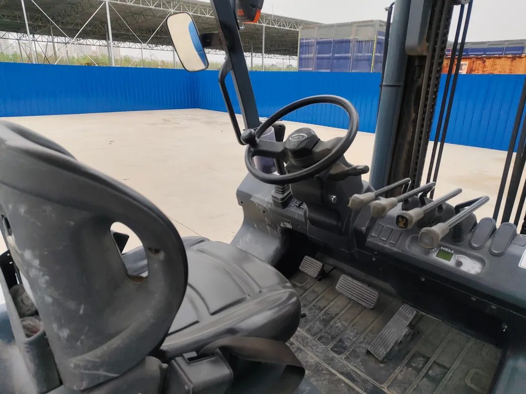 High-Quality Second-Hand Heli 7t Forklift in Stock