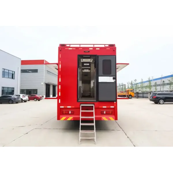 Customizing Food Cooking Truck 4X2 (150-200 Person Food Service Mobile Kitchen)