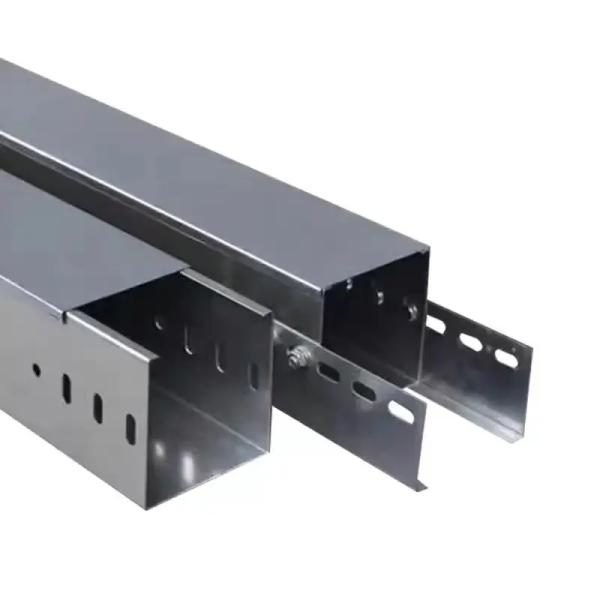 Plateau de câbles Hdg résistant à la corrosion Plateau de câbles métalliques perforés Largeur 50-1200 mm