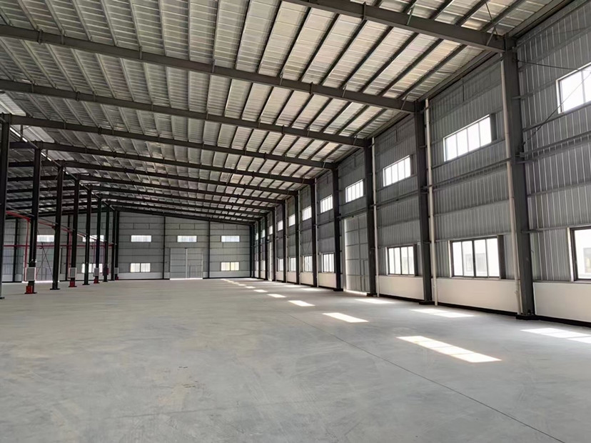 Q355 Q235 H Beam Steel Structure Factory With Sandwich Panel Wall And Roof
