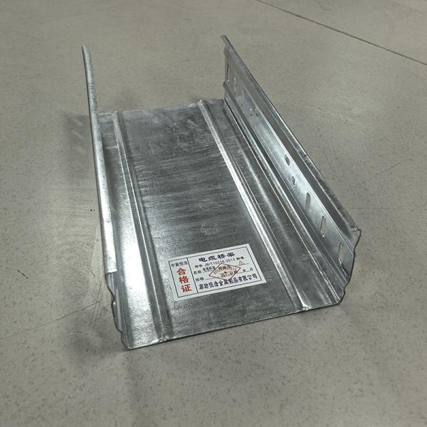 High Load Capacity Hot Dip Gcable Tray Galvanised With Non Flammable Fire Resistance And Perforation Groove