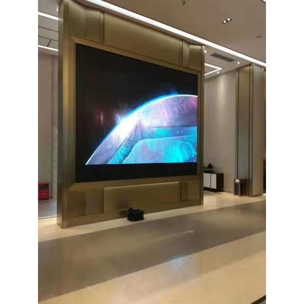 SMD LED Screen for Display Max 600W/m2 Power Consumption and 100 Life Time