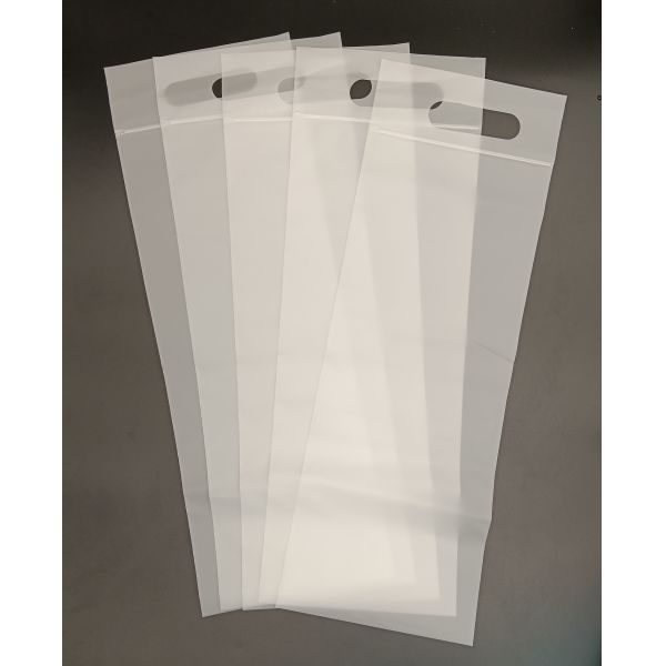 Moisture-Proof and Durable Frosted CPE Resealable Zipper Bags With Handle For Food And Small Items