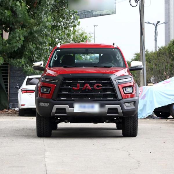 2023 2.0T Manual Diesel Four-Drive Pickup with 5 Seats and 4 Doors Turbocharged Car