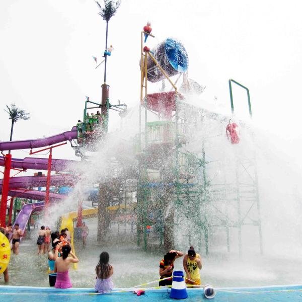 Custom Fiberglass Water Park Equipments, Gaint Aqua Pool Playground for Water Park